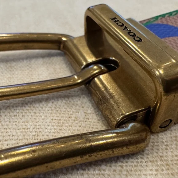 Roller Buckle Reversible Belt
In Rainbow Signature Canvas - Picture 9 of 13